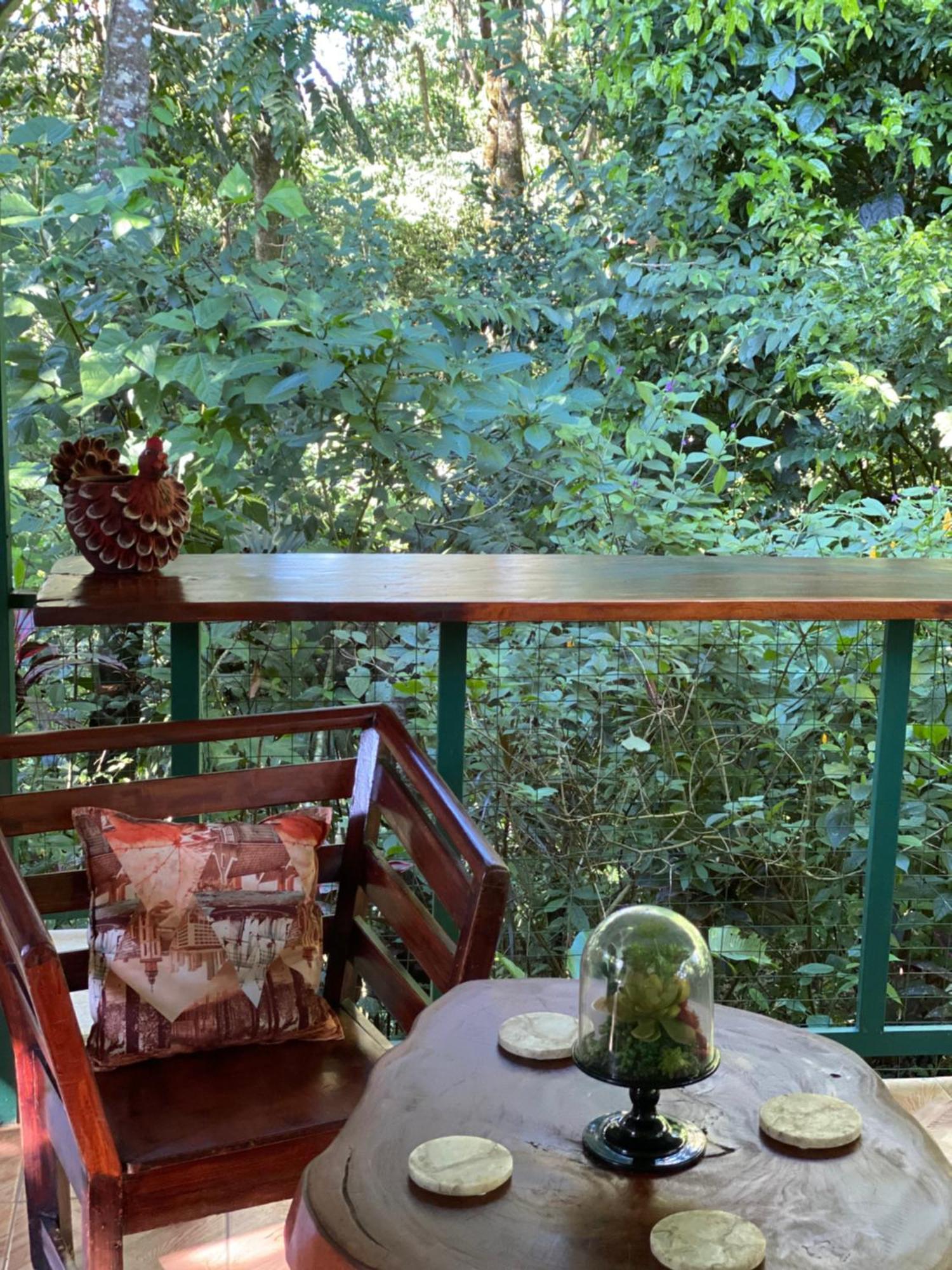 Campo House, De San Carlos *